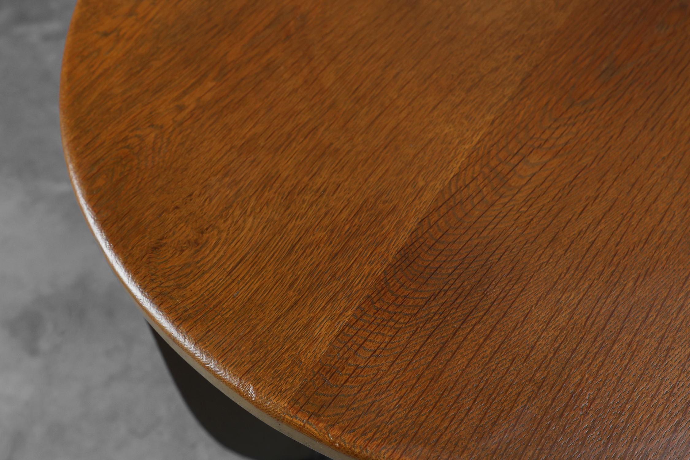 Amsterdamse School Oak round Side Table, The Netherlands, ca. 1920thumbnail